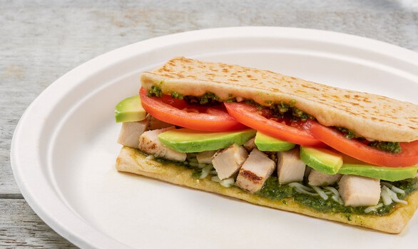 sandwich on plate