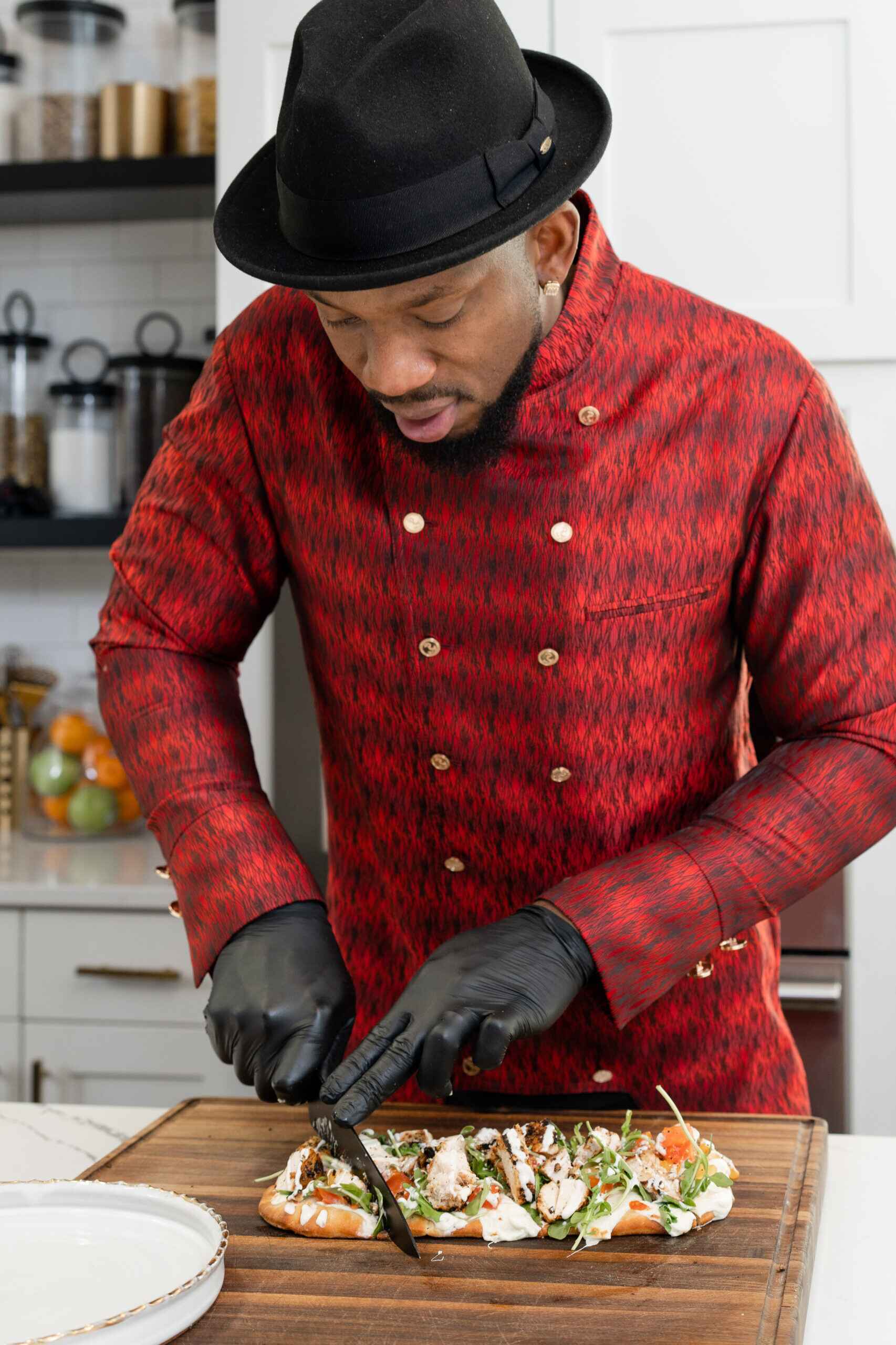 Culinarian preparing food