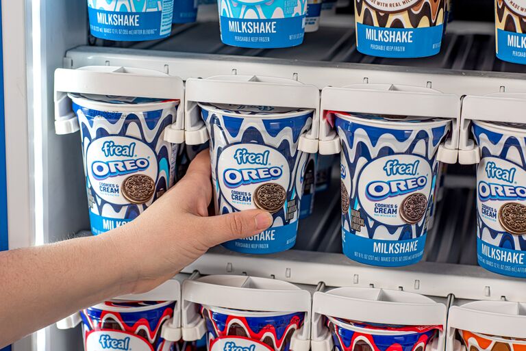 hand reaching for freal oreo shake