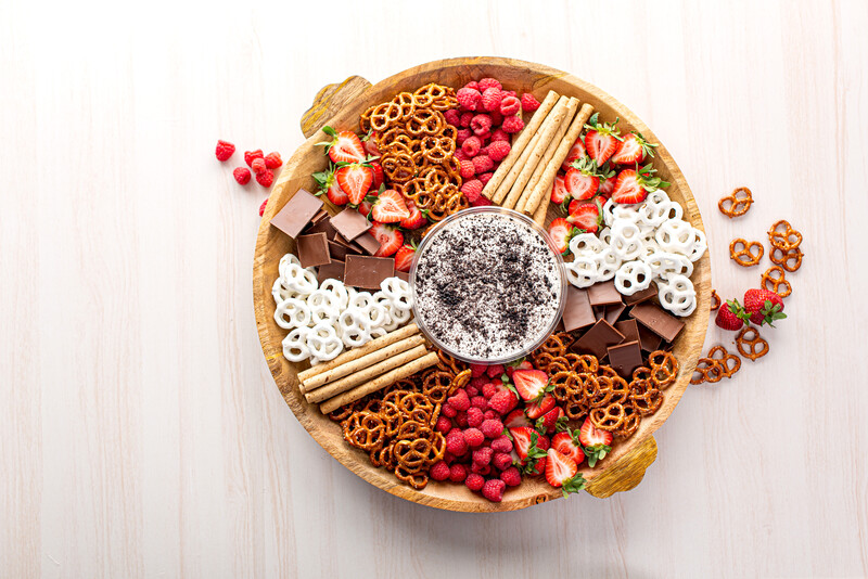 dessert charcuterie board