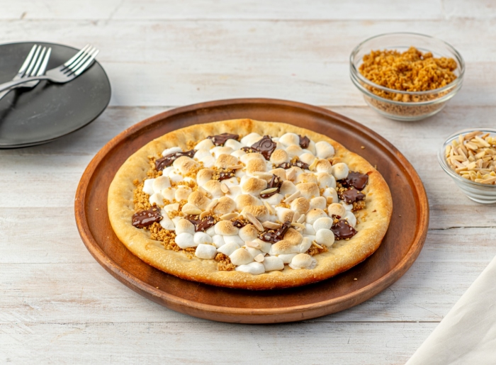 S'more Dessert Pizza