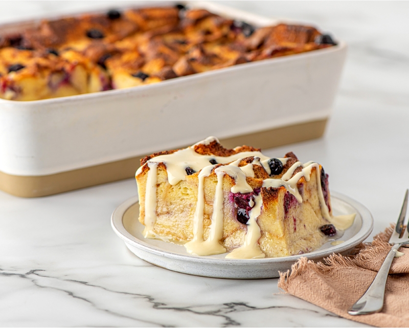 CR&Egrave;ME ANGLAISE BREAD PUDDING