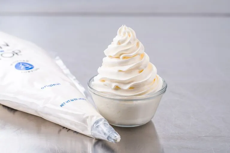 Bettercreme® Ready to Whip Liquid Double Rich Chocolate Icing and