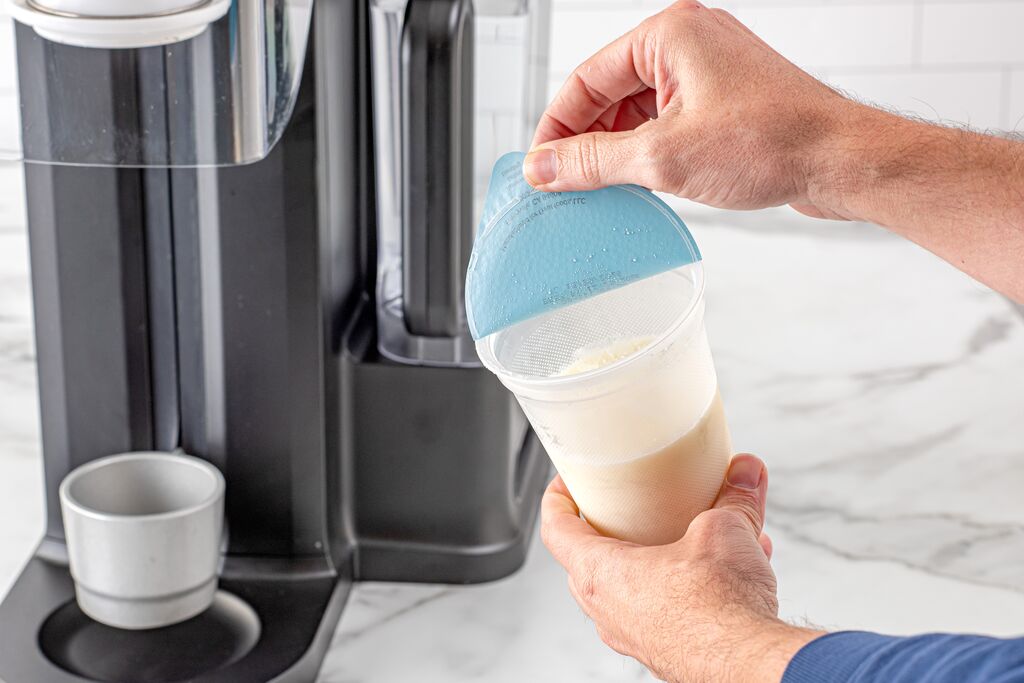 F'real B9 Blender Mix-in mode spoonable desserts.