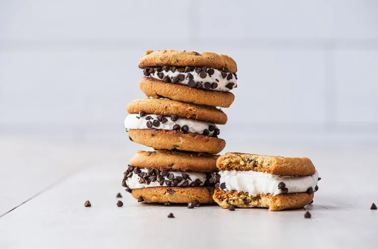 cookie sandwich